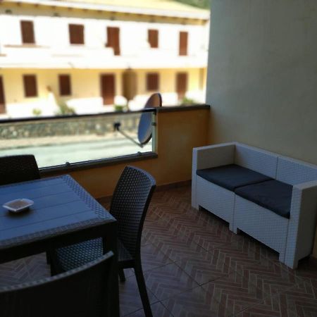 La Caletta Di Dany Apartment กัสเตลซาร์โด ภายนอก รูปภาพ