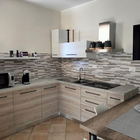 La Caletta Di Dany Apartment กัสเตลซาร์โด ภายนอก รูปภาพ